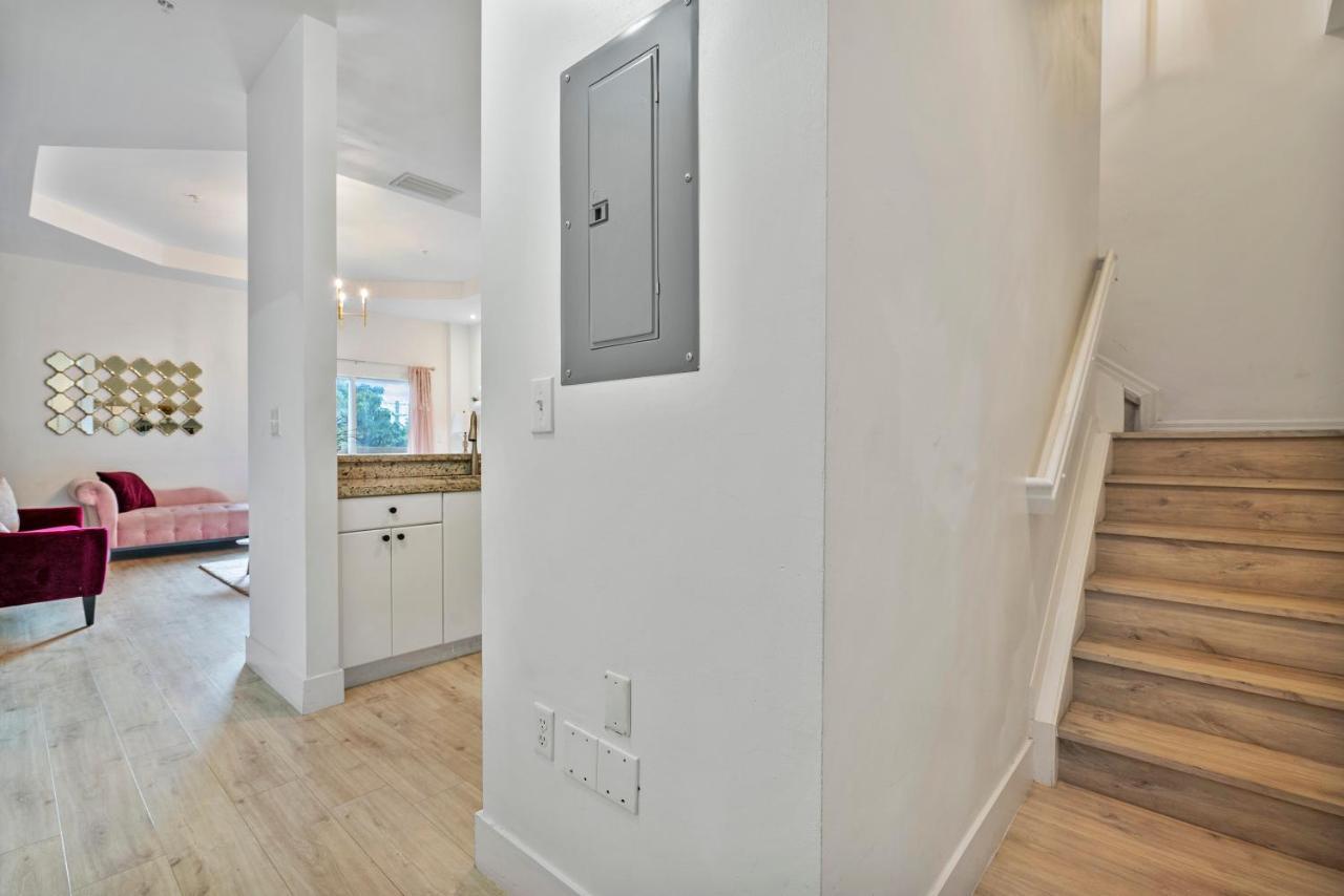Airport Getaway Apartamento Miami Exterior foto